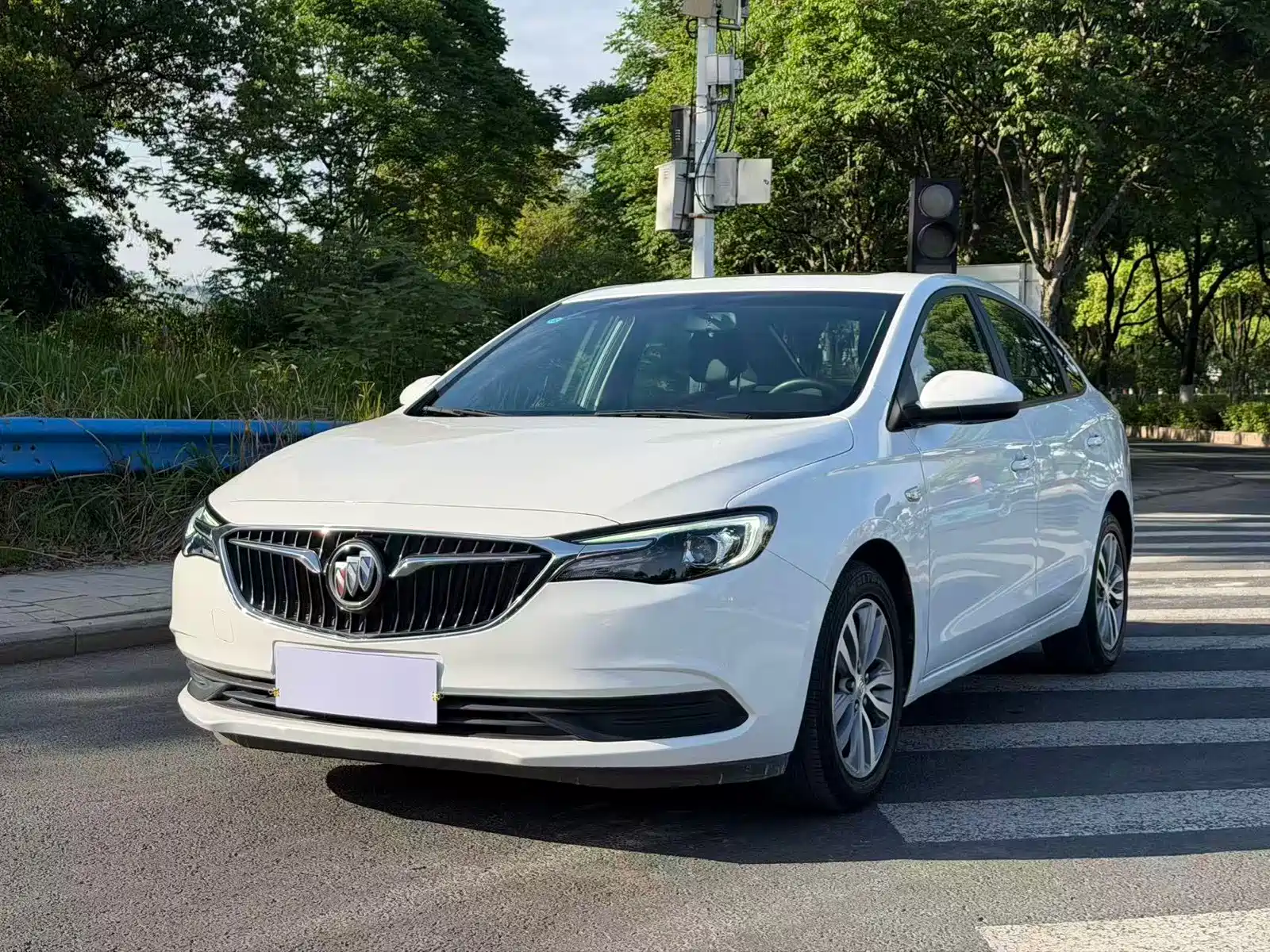 Фото 1 - Buick Excelle