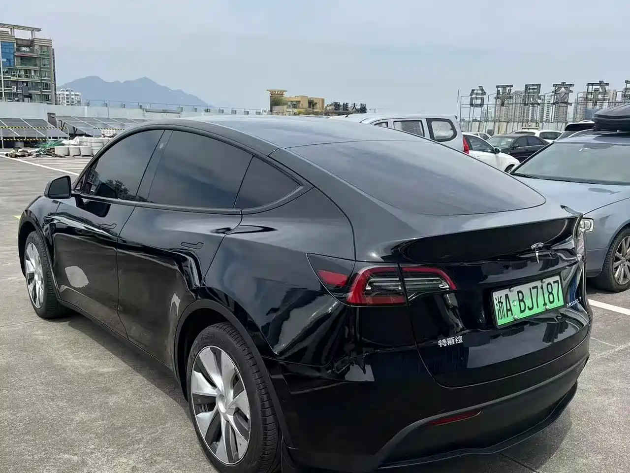 Фото 7 - Tesla Model Y
