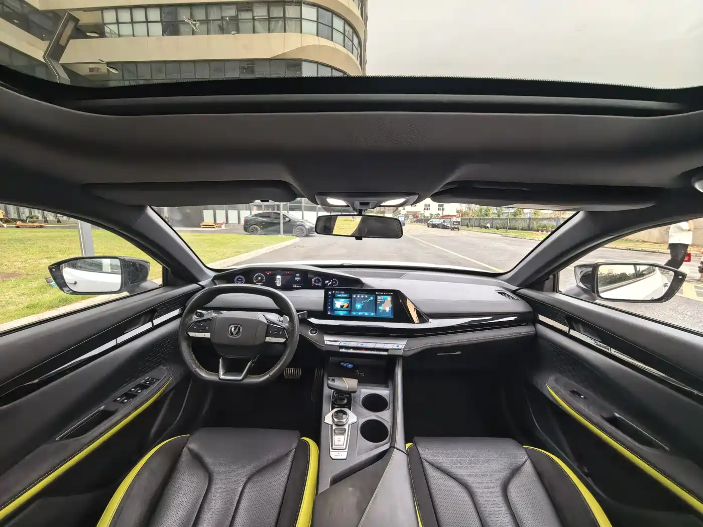 CHANGAN UNI-V