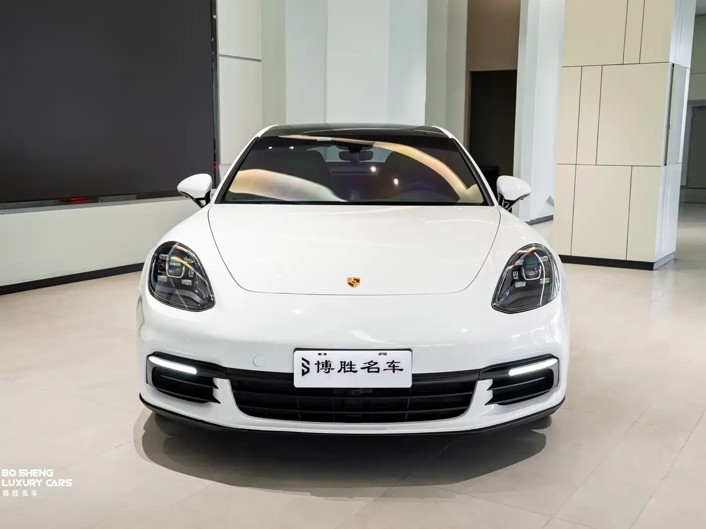 Porsche Panamera 2017 Panamera 3.0T фото 26