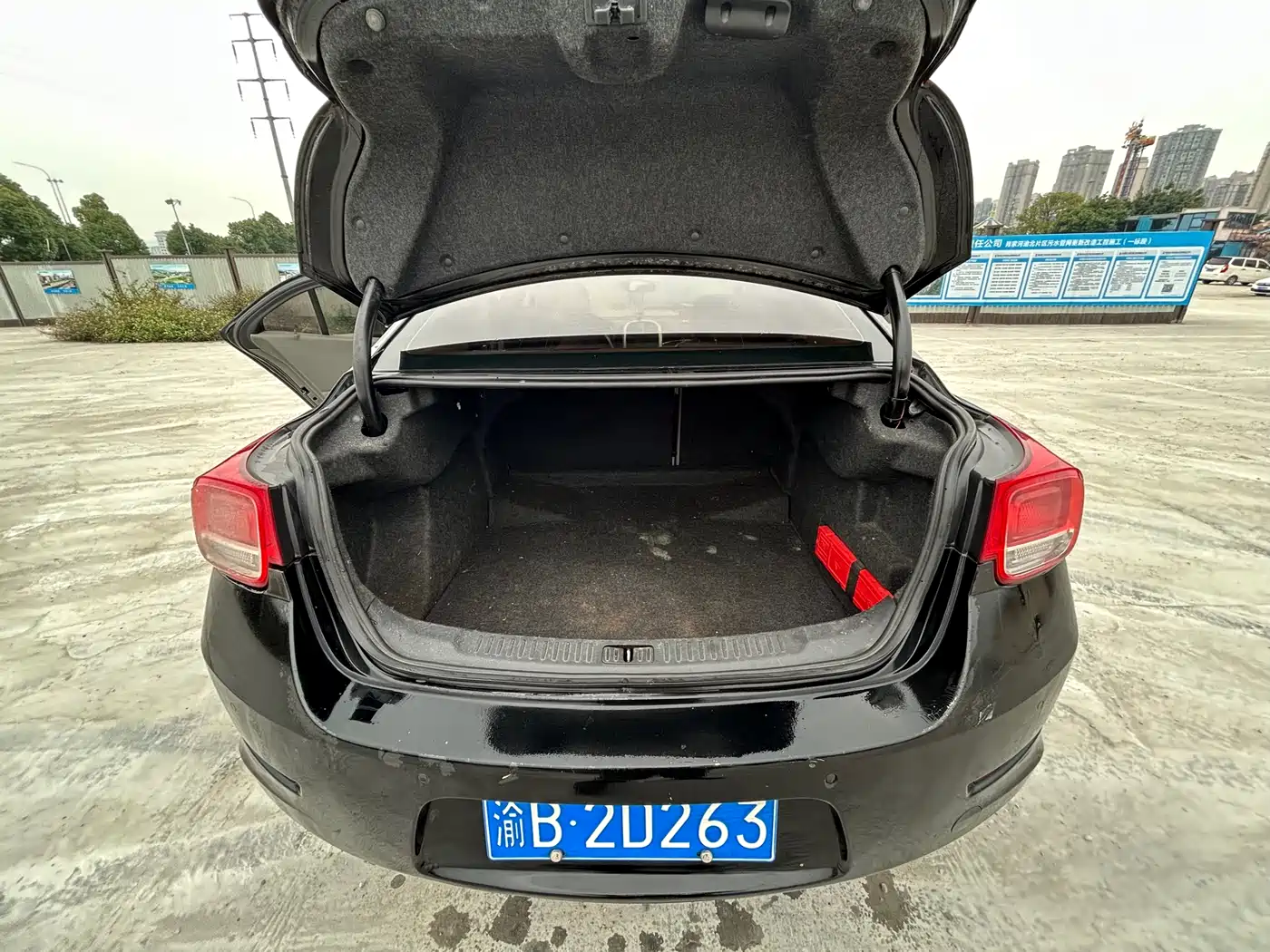 Chevrolet Malibu 2013 2.0L Automatic Luxury Edition фото 14