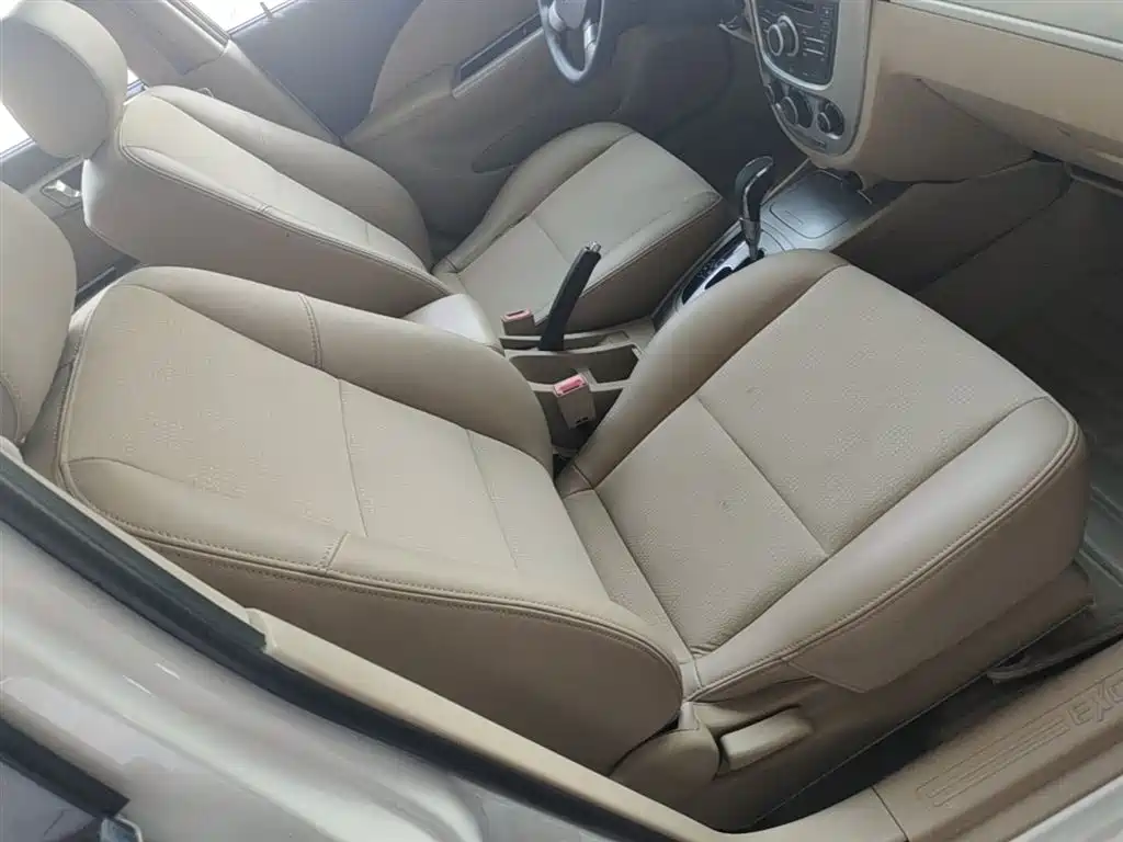 Buick Excelle 2013 1.5L Automatic Classic фото 25