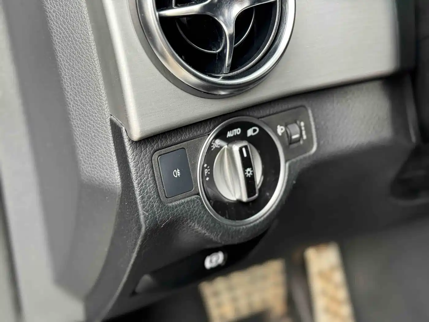 Mercedes-Benz GLK-Class 2013 GLK 300 4MATIC Dynamic фото 7