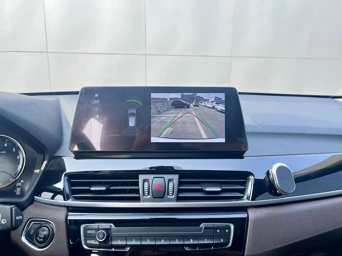 BMW X1 2022 sDrive25Li Leading фото 6