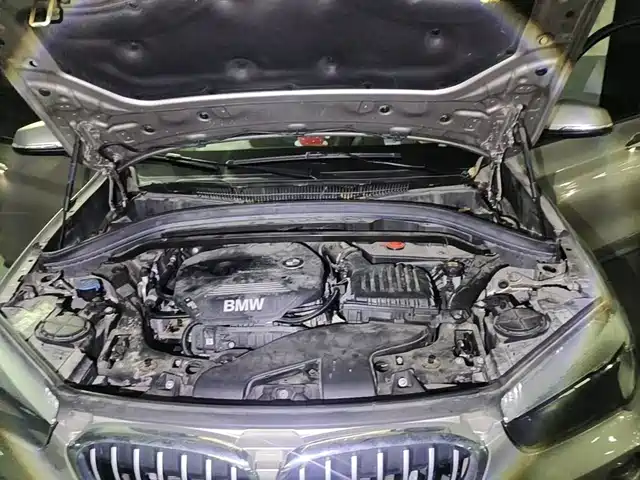BMW X1 2018 sDrive18Li Fashion Model — фото 3