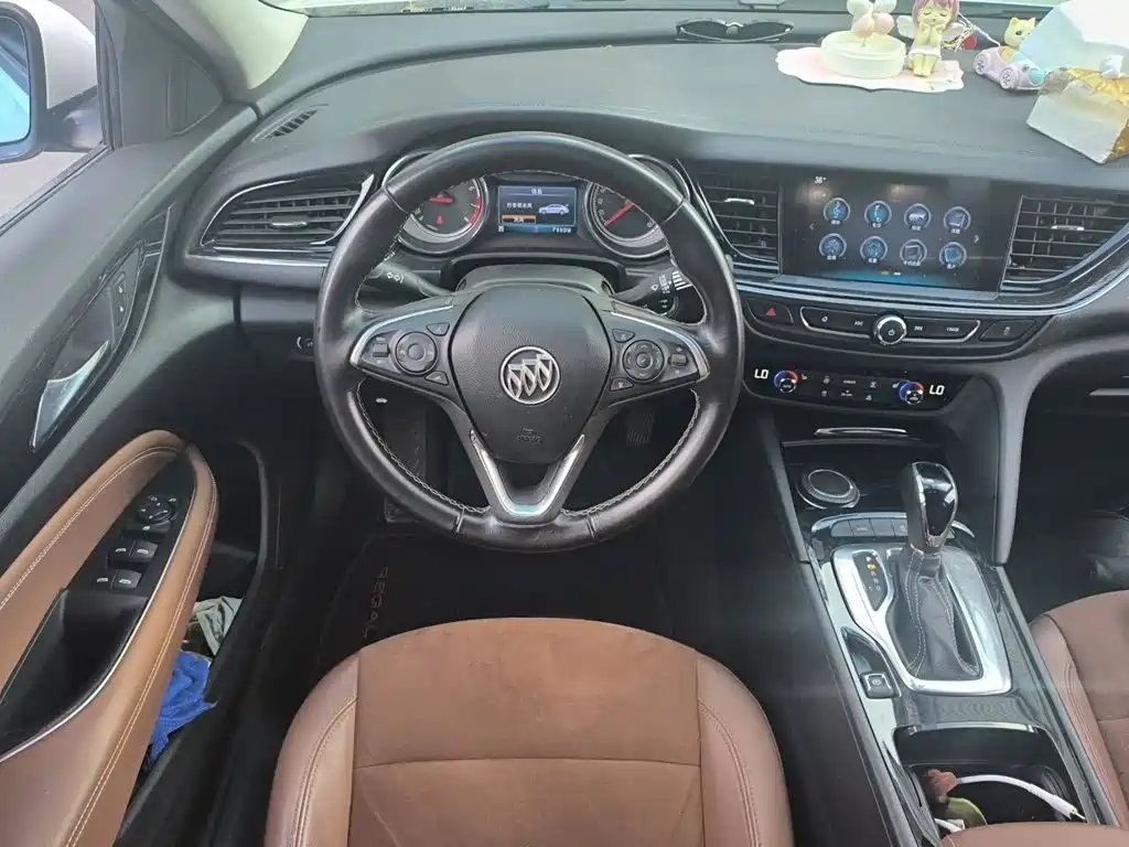 Фото 3 - Buick Regal