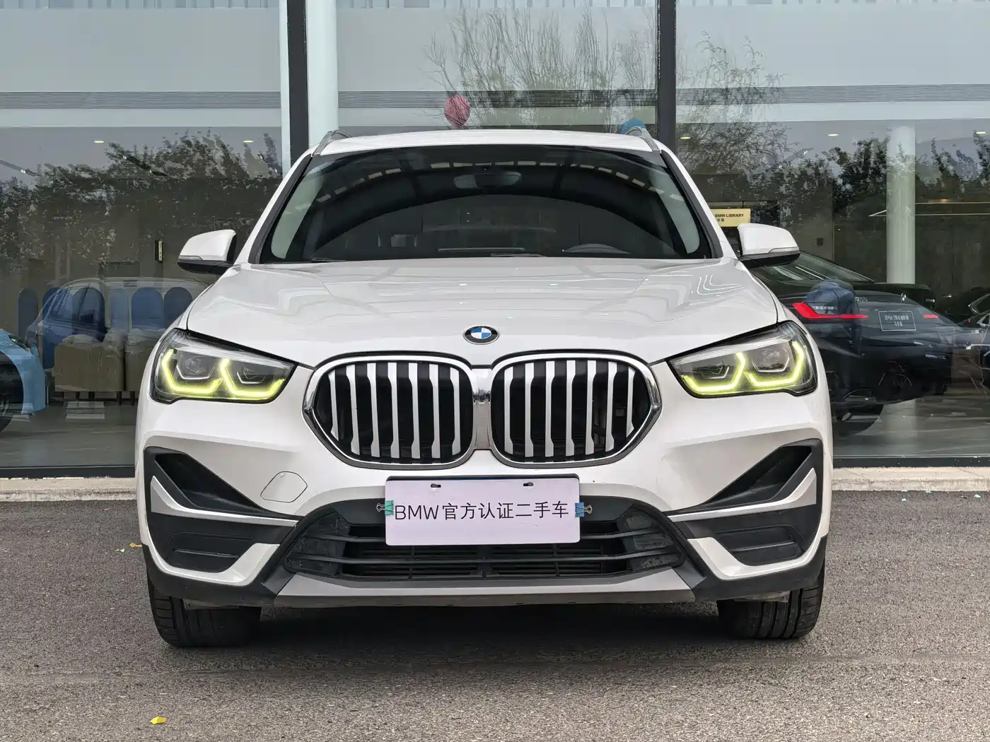 BMW X1 2021 sDrive25Li Leading фото 2