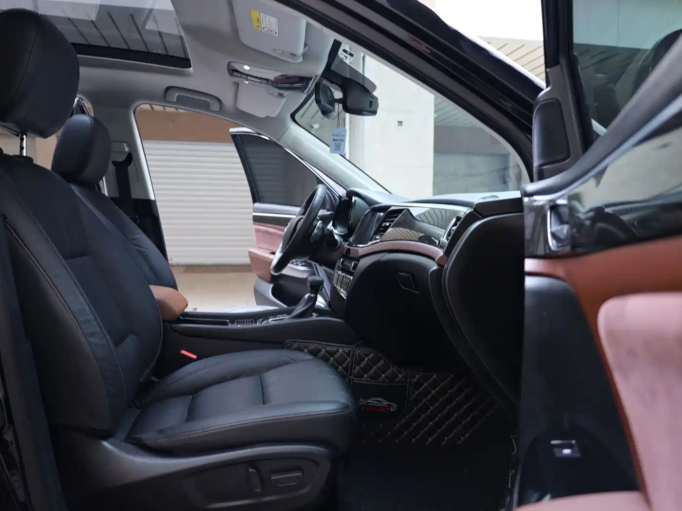 GAC Trumpchi Trumpchi GS8 2017 320T 2WD Luxury Smart Connect (7-seater) фото 5
