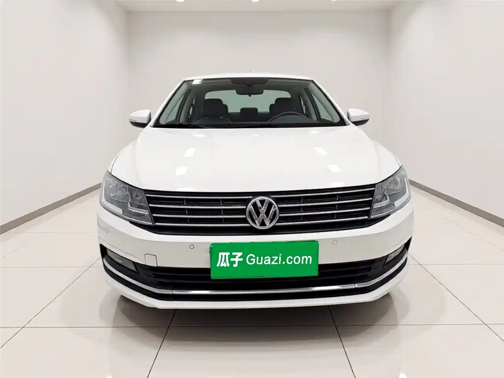 Volkswagen Lavida 2018 Classic 1.5L Manual Comfort China VI фото 2