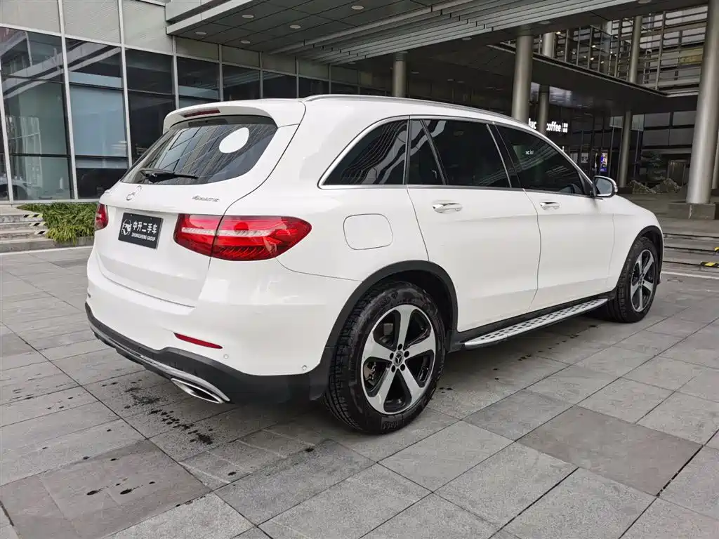Mercedes-Benz GLC 2019 GLC 260 L 4MATIC Luxury фото 6