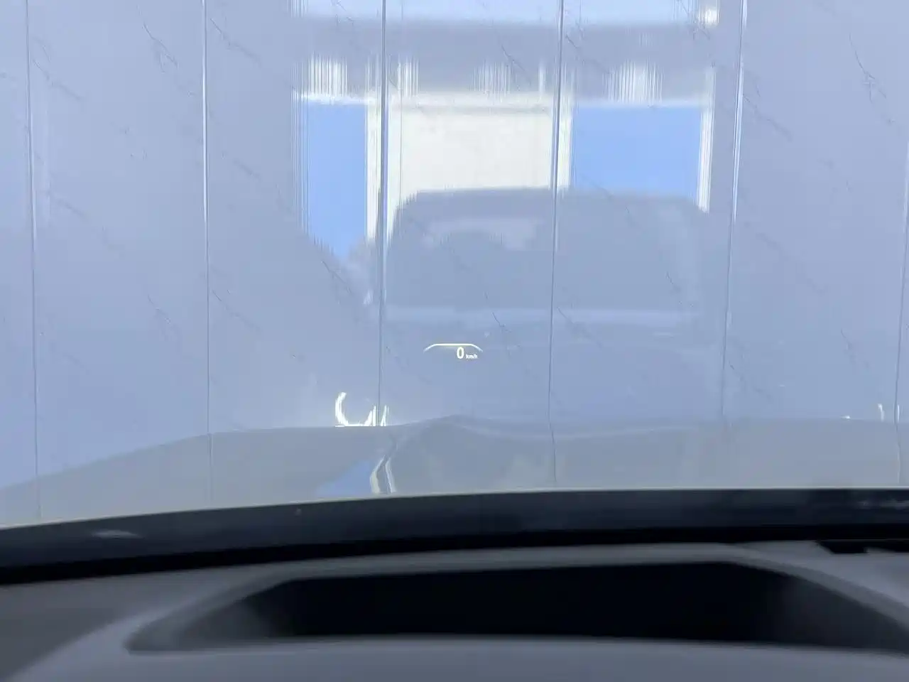 BMW 7 Series 2016 740Li Leading Edition фото 16