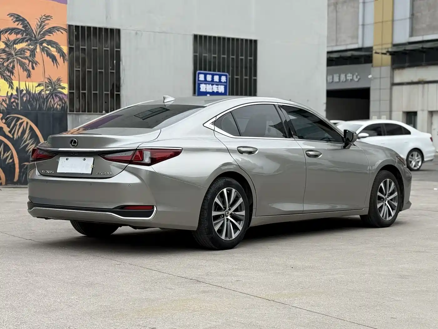Lexus ES 2020 200 Excellence фото 8