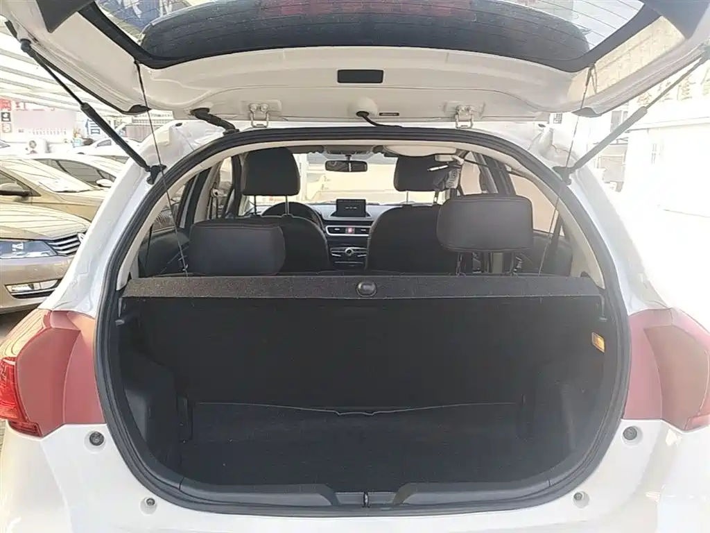 Haval H1 2016 Facelift Blue Label 1.5L Manual Luxury фото 19