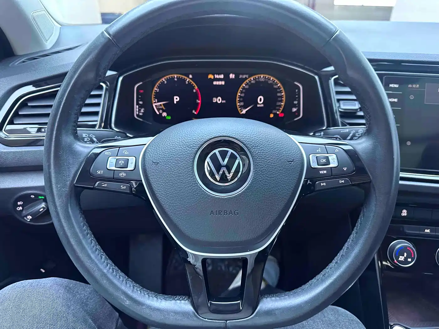 Volkswagen T-ROC 2022 280TSI DSG 2WD Comfort PLUS фото 12