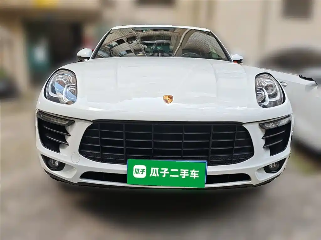 Porsche Macan 2017 Macan 2.0T фото 2