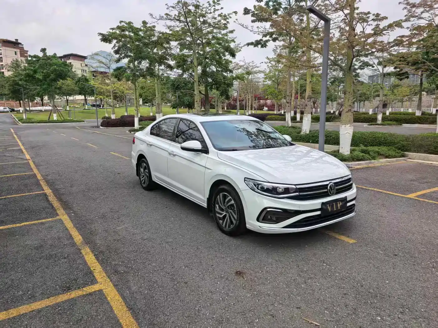 Volkswagen Bora 2023 200TSI DSG Smart Edition фото 3