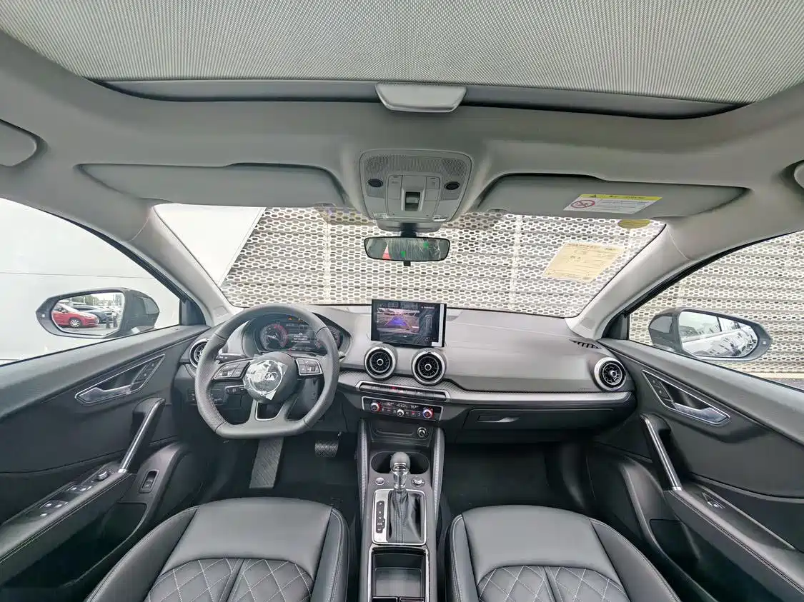 Audi Q2L 2025 2025 35TFSI Fashion Dynamic