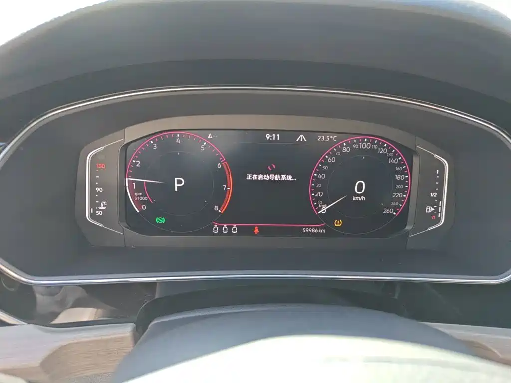 Фото 12 - Volkswagen Passat