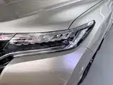 Фото 4 - Honda UR-V