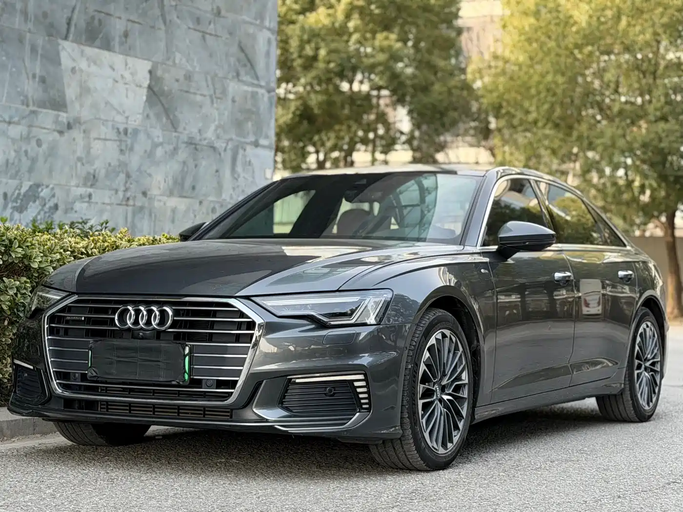 AUDI A6L NEW ENERGY