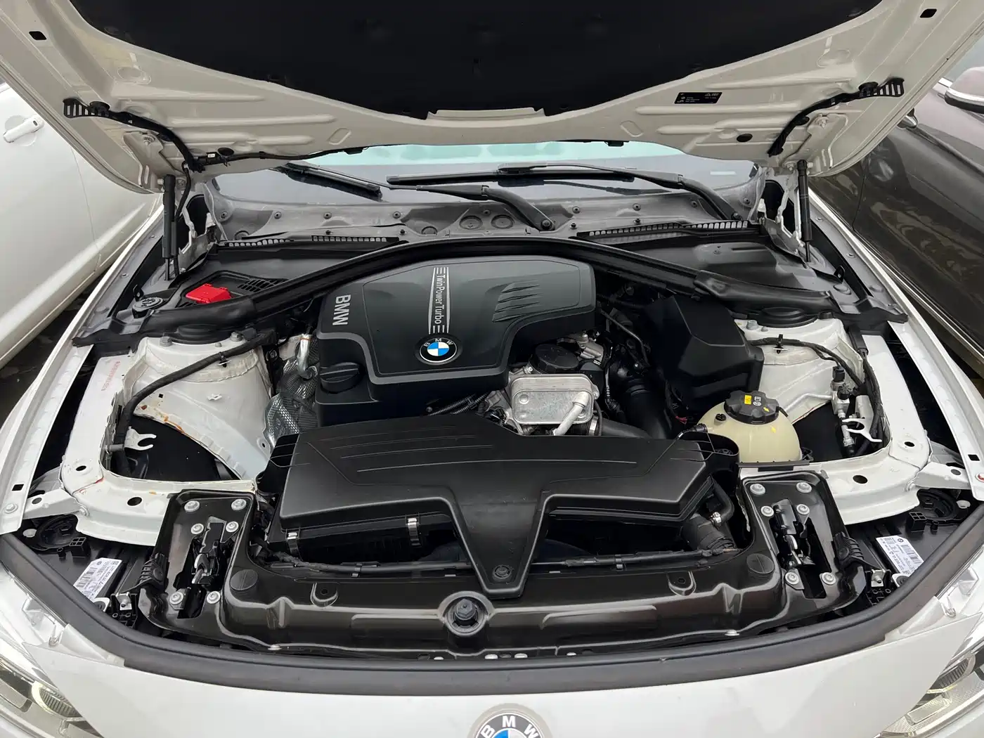 BMW 3 Series 2016 320Li Progressive фото 17