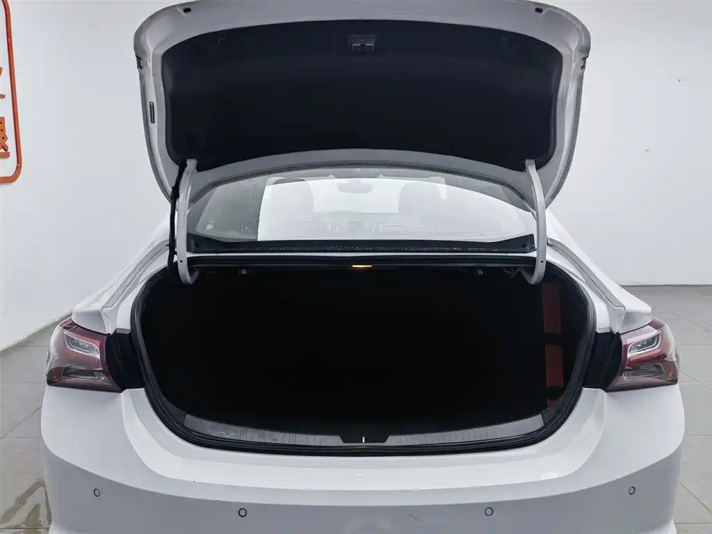 Chevrolet Malibu XL 2019 Redline 550T Automatic Sharp Connect Edition фото 16