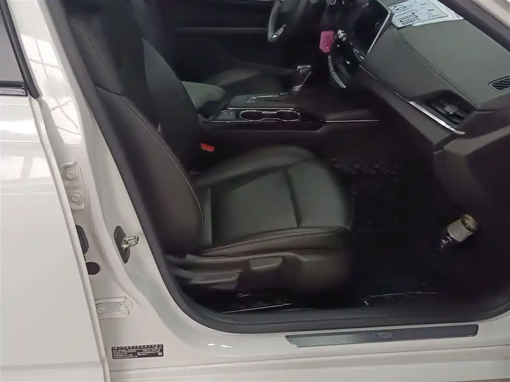 CADILLAC CT4