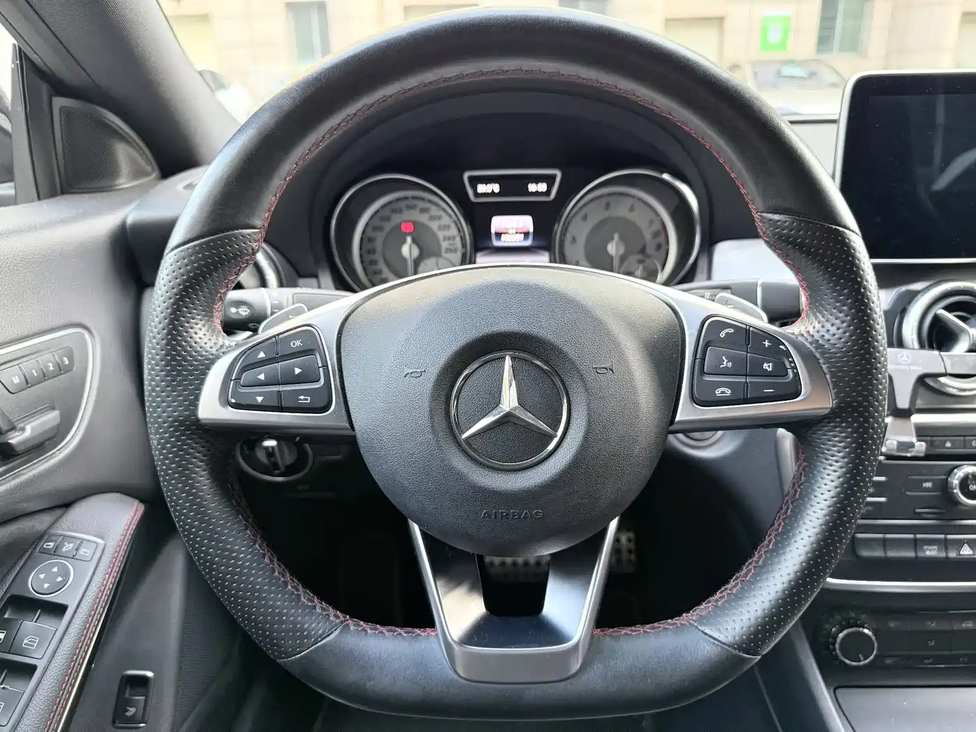 Mercedes-Benz CLA (Import) 2015 CLA 220 4MATIC фото 14