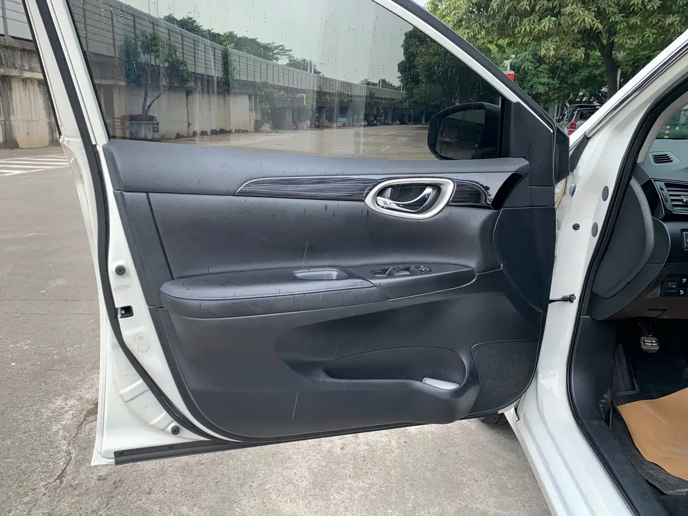 Nissan Sylphy Zero Emission 2019 2018 Intelligent Premium Edition