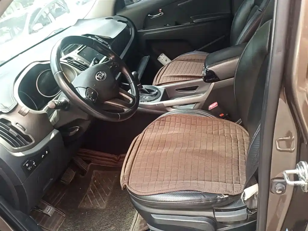 Kia Sportage 2015 2.0L Automatic 2WD DLX фото 15
