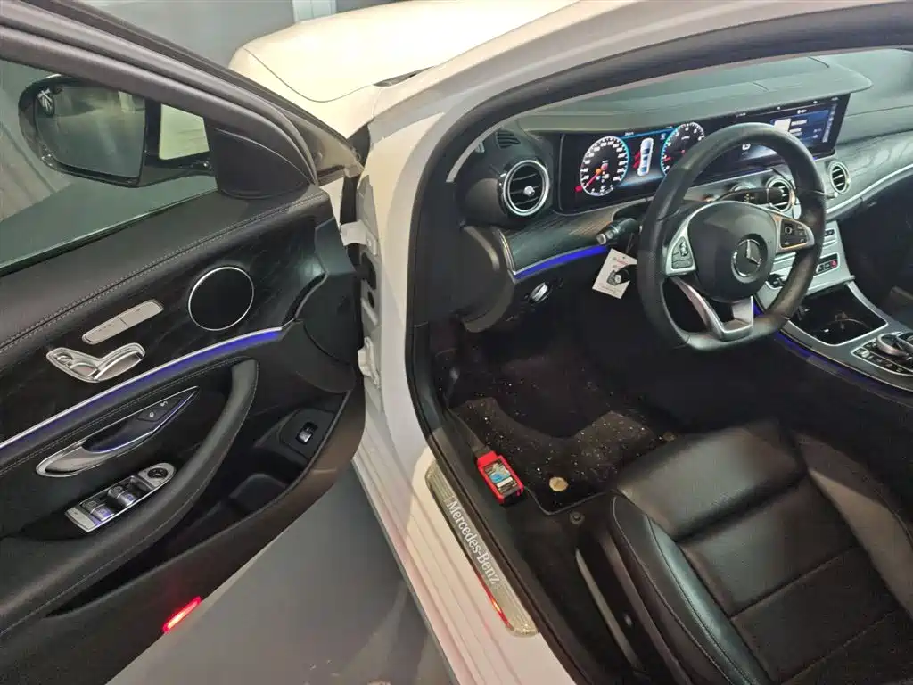 Mercedes-Benz E-Class 2018 Facelift E 200 L Sport 4MATIC фото 12