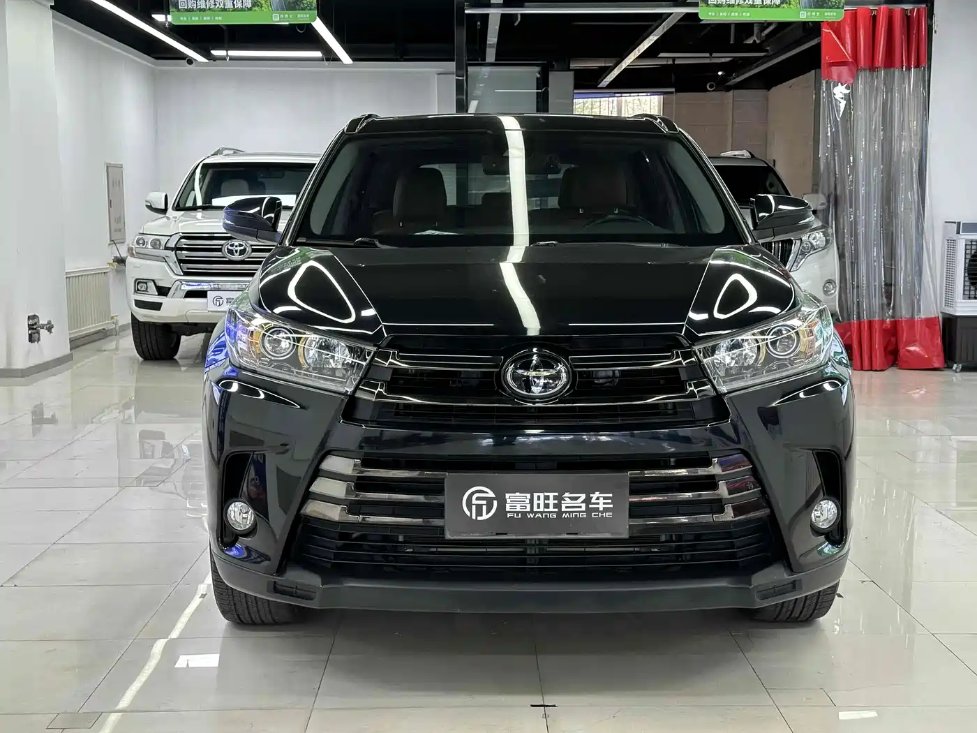 TOYOTA HIGHLANDER