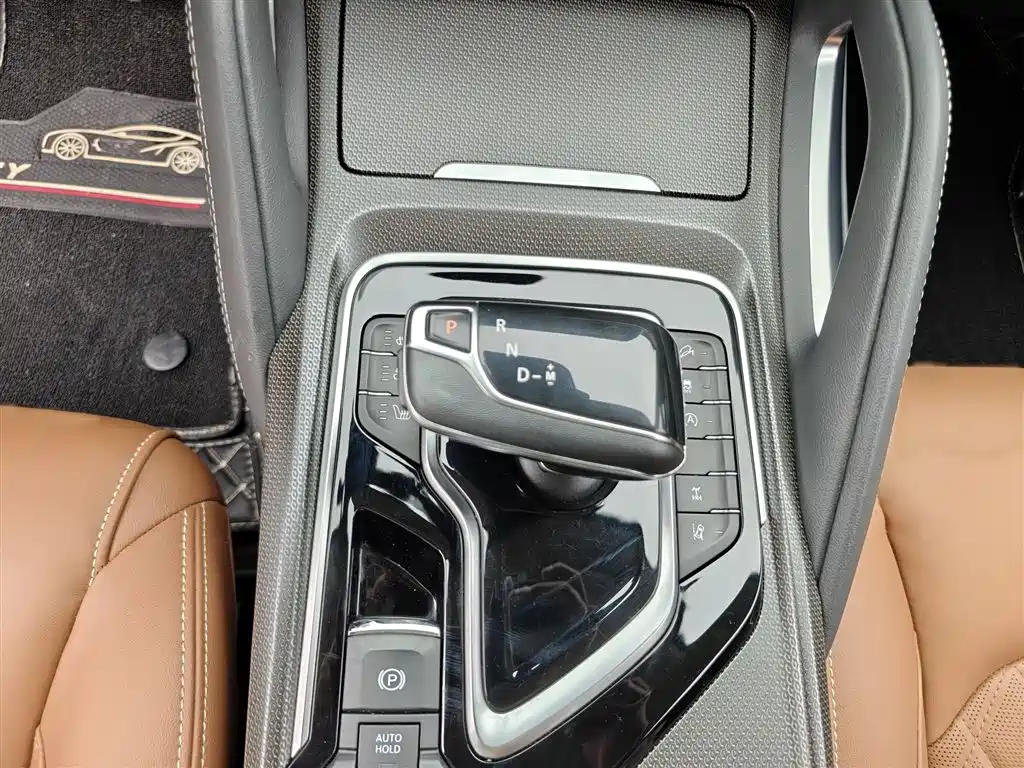 SAIC Maxus D90 Pro 2020 2.0T Gasoline AWD Flagship 6-Seater фото 7