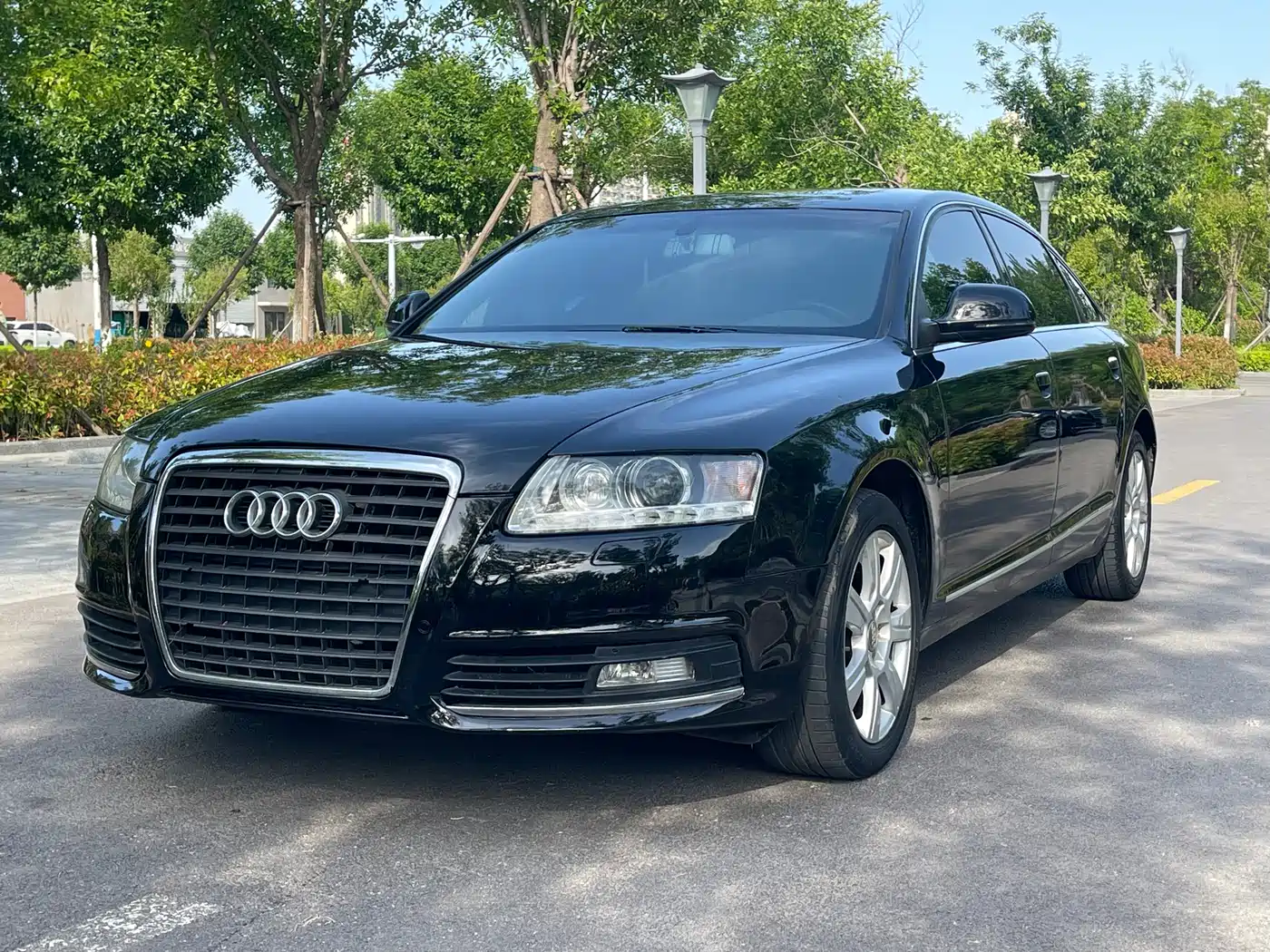 Audi A6L 2011 Model 2.4L Technology