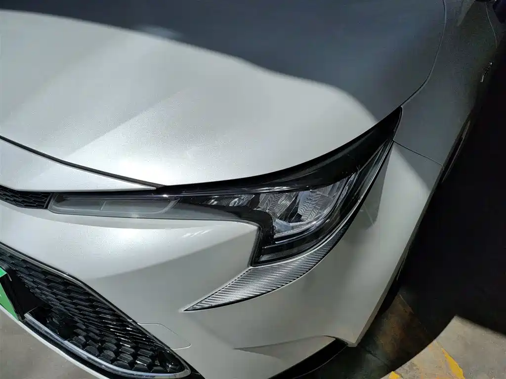 Toyota Levin 2022 Dual Engine 1.8H E-CVT Luxury Edition фото 24