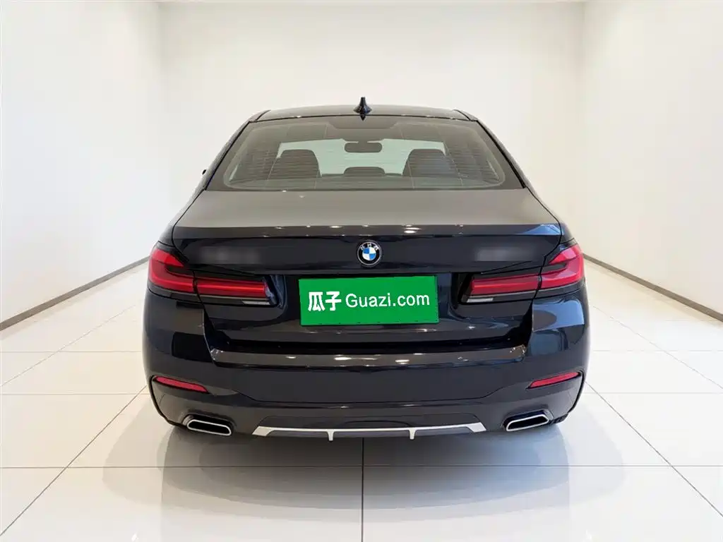 BMW 5 Series 2022 Model Second Facelift 530Li Leading M Sport Package фото 3