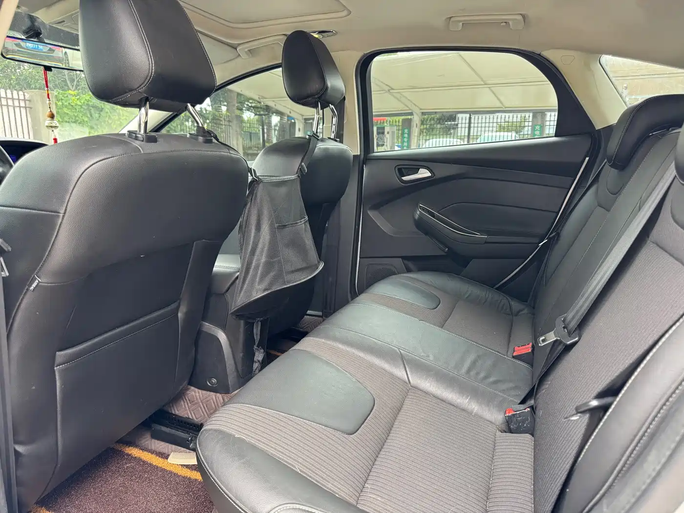 Ford Focus 2012 2012 Hatchback 1.6L Automatic Trend