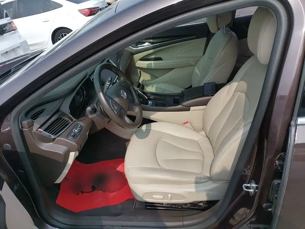 Buick LaCrosse 2016 Facelift 20T Leading фото 11
