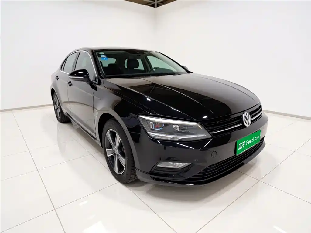 Volkswagen Lamando 2017 230TSI DSG Trend Edition фото 4
