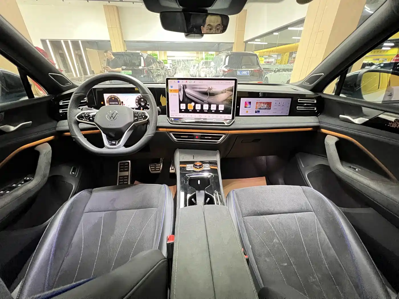 Volkswagen Tiguan L 2025 PRO 380TSI 4WD R-Line Smart Premium Edition фото 7