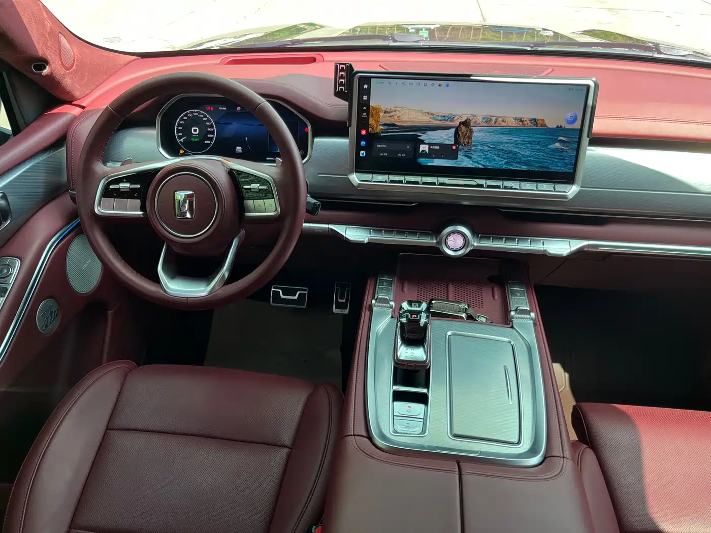 TANK TANK 700 NEW ENERGY