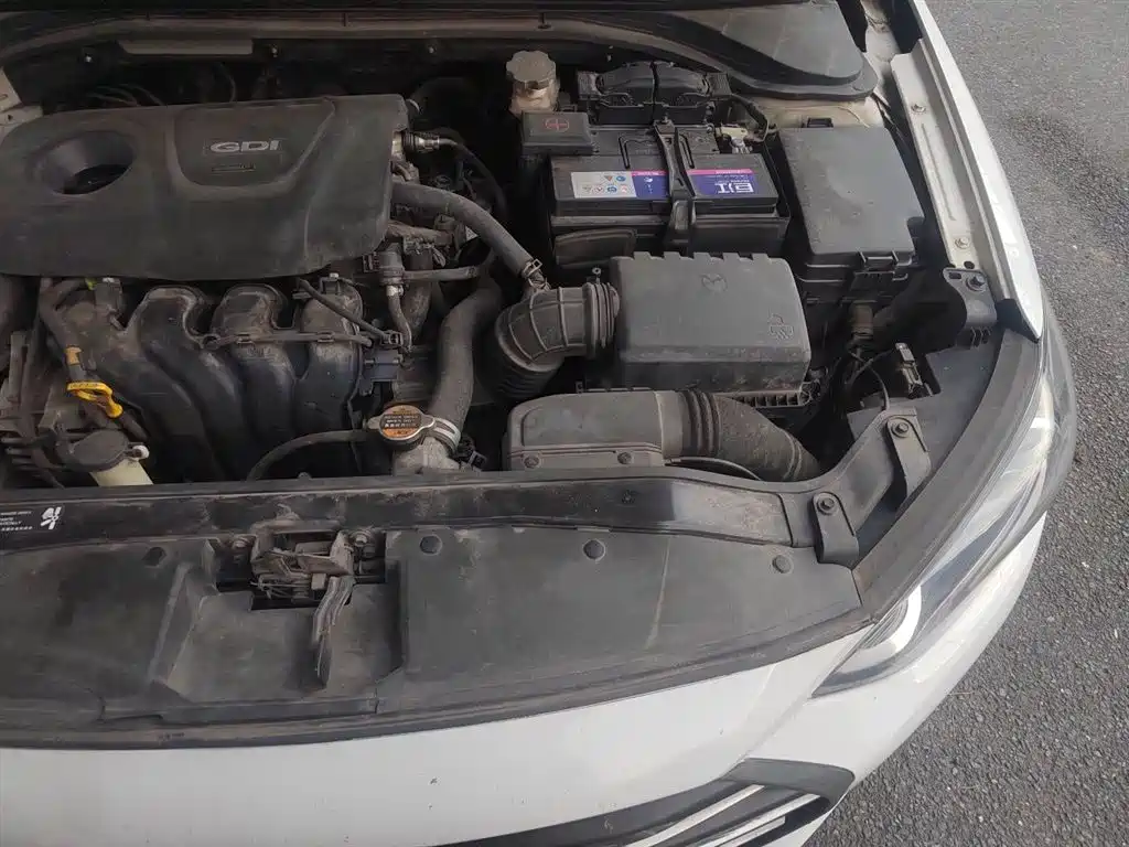 Hyundai Elantra 2016 Model 1.6L Automatic Smart Elite фото 22