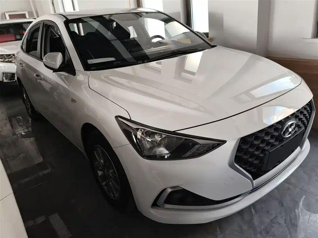 Hyundai Elantra 2018 1.6L Auto Joy GL (China V) фото 4