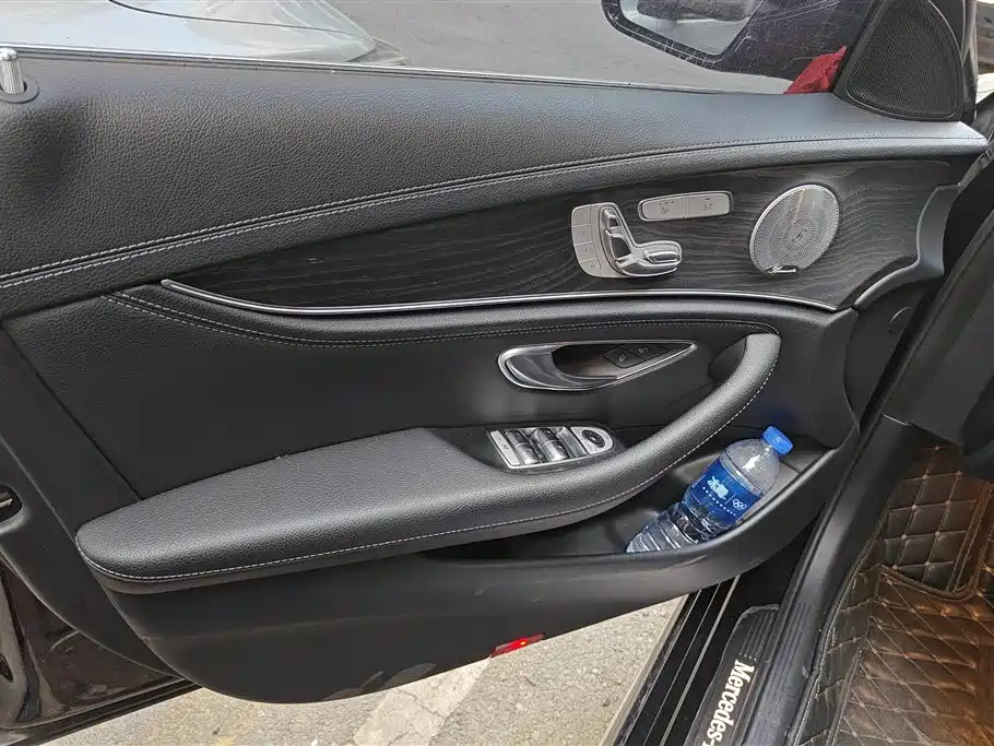 Mercedes-Benz E-Class 2020 E 300 L Sport Luxury Model фото 7