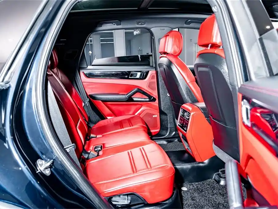 Porsche Cayenne New Energy 2021 Cayenne E-Hybrid 2.0T фото 22