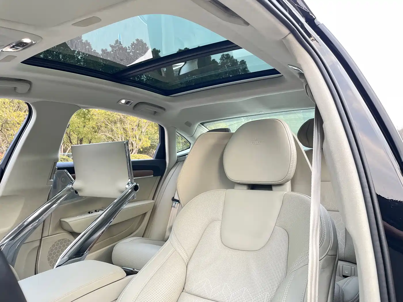 Фото 21 - Volvo S90 Plug-in Hybrid