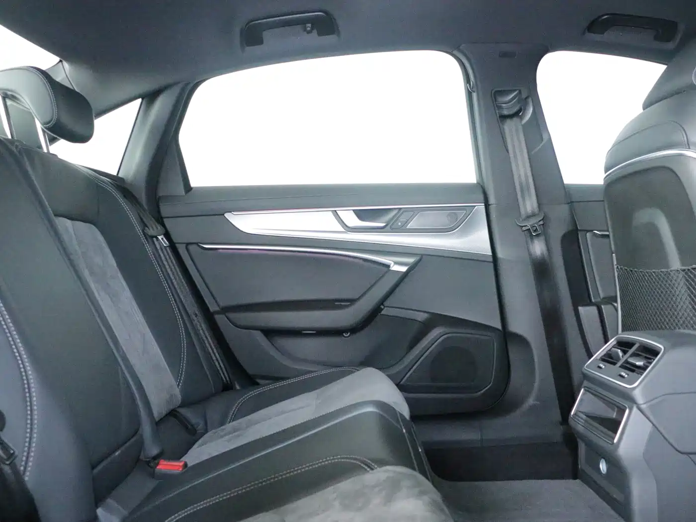 Audi A6L 2022 40 TFSI Luxury Dynamic фото 8