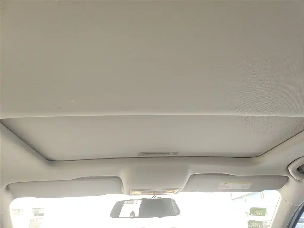 Škoda Skoda Rapid Spaceback 2020 1.5L Auto Comfort фото 14