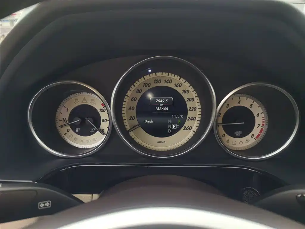 Mercedes-Benz E-Class 2014 Facelift E 300 L Sport фото 8