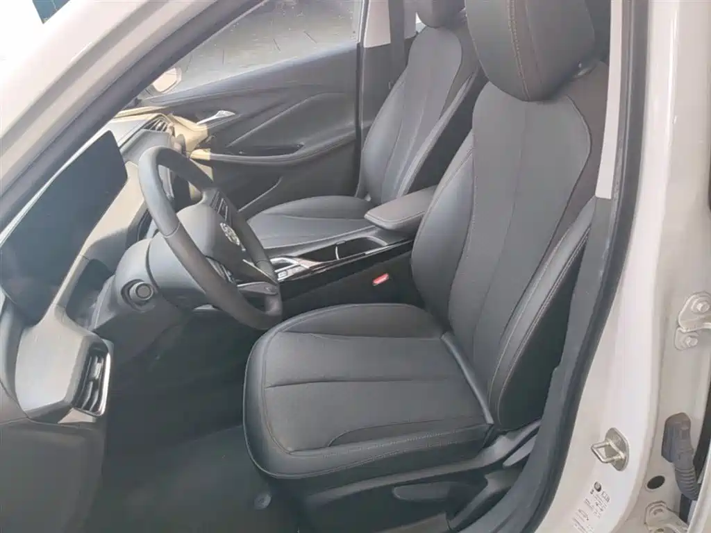 Buick Verano 2023 Pro Joy Edition фото 11